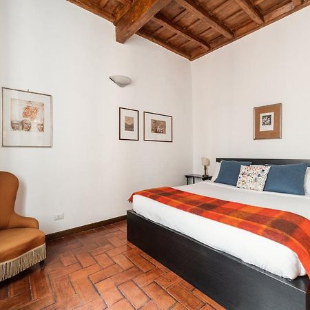 Domus Quiritum Charming, Appartamento D'Epoca A Campo De' Fiori Róma Kültér fotó