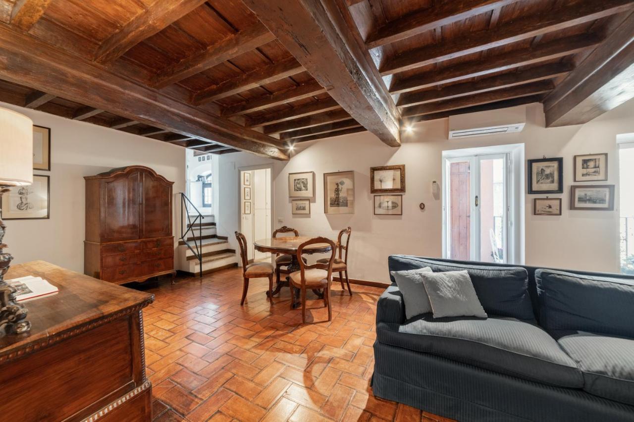 Domus Quiritum Charming, Appartamento D'Epoca A Campo De' Fiori Róma Kültér fotó