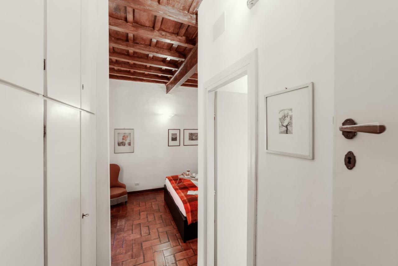 Domus Quiritum Charming, Appartamento D'Epoca A Campo De' Fiori Róma Kültér fotó
