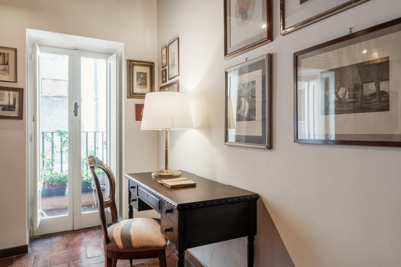 Domus Quiritum Charming, Appartamento D'Epoca A Campo De' Fiori Róma Kültér fotó