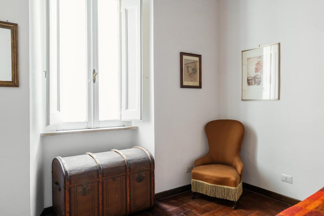 Domus Quiritum Charming, Appartamento D'Epoca A Campo De' Fiori Róma Kültér fotó